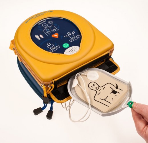AED Defibrilátor HeartSine PAD 500P s KPR navigáciou