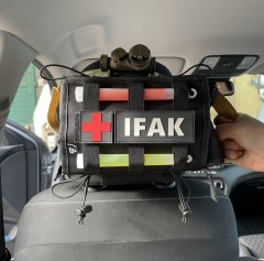 IFAK BEXACAR KITMAX - taktické puzdro do auta s náplňou