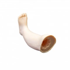 Model nohy pre tréningovú intraoseálnu ihlu NIO Infant